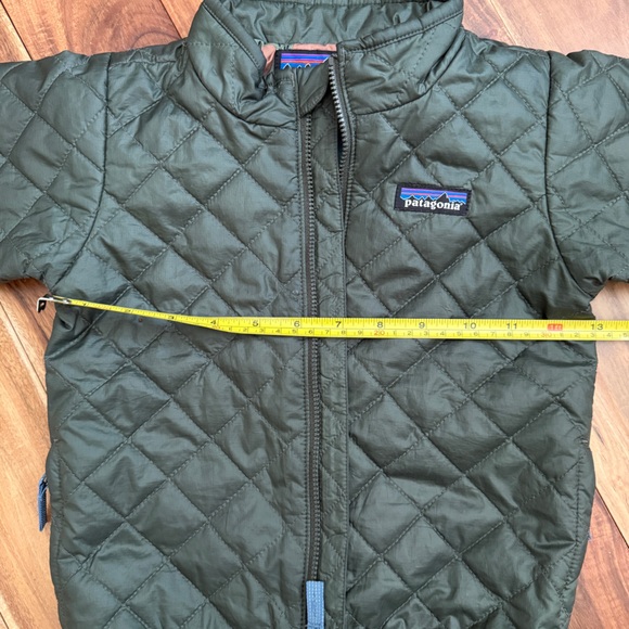 Patagonia Forest Green Quilted Jacket - Picture 3 of 8
